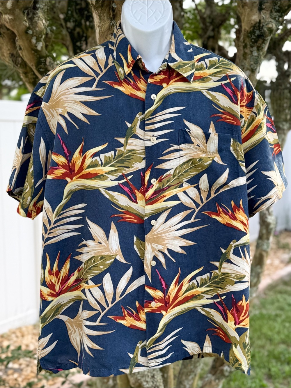 Nautica Men’s XL Hawaiian Shirt Blue Tropical Bird of Paradise Linen Blend